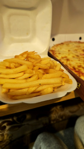 Photo of Albert Road Maddi’s Kebab & Pizza - 138A Albert Rd, Plymouth PL2 1AQ